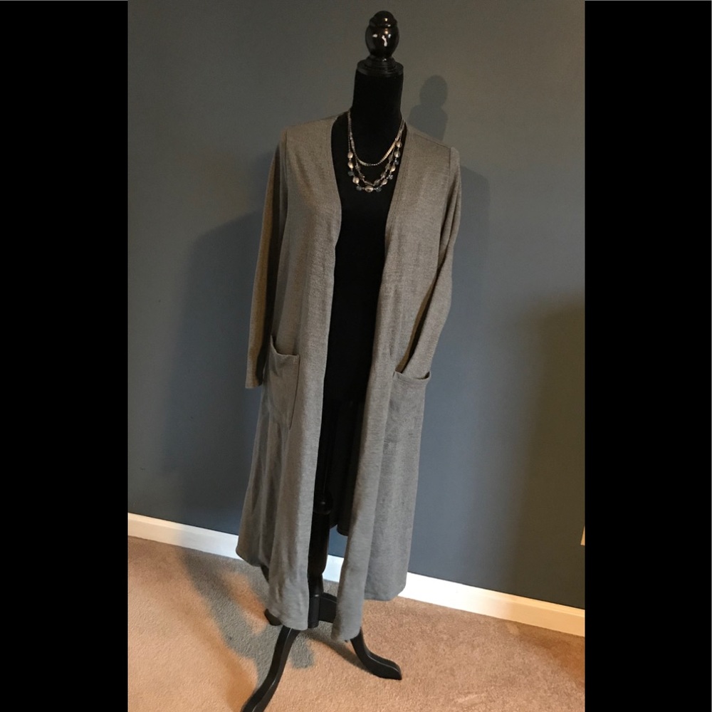 Medium LLR Sarah Cardigan